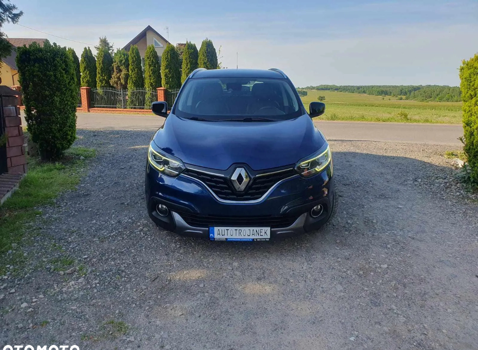 Renault Kadjar cena 59900 przebieg: 220089, rok produkcji 2015 z Kudowa-Zdrój małe 781